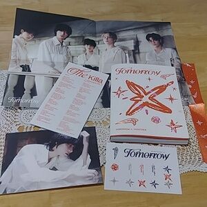 Tomorrow: Minisode 3 K-pop Book, CD Poster, lyrics TXT